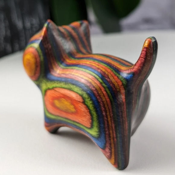 Wooden hand carved kitty cat feline figurine statue in multi-color - Picture 7 of 12